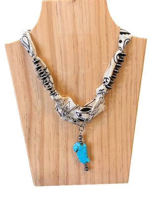 Dogwood Necklace