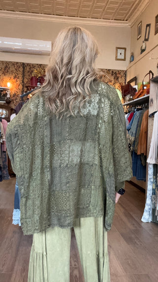 Bishop Sleeve Kimono