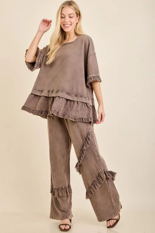 Ash Oak Ruffled Pants