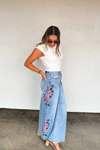 Evie Embroidered Jeans