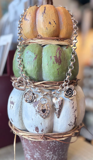 Shabby Heart Necklace