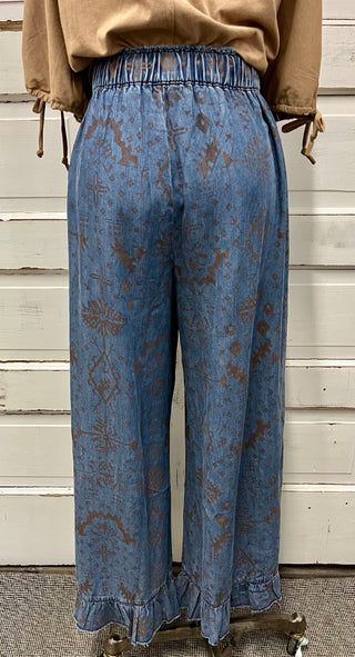 Rustic Print Ruffle Pant