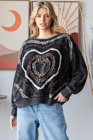 Washed Heart Pullover